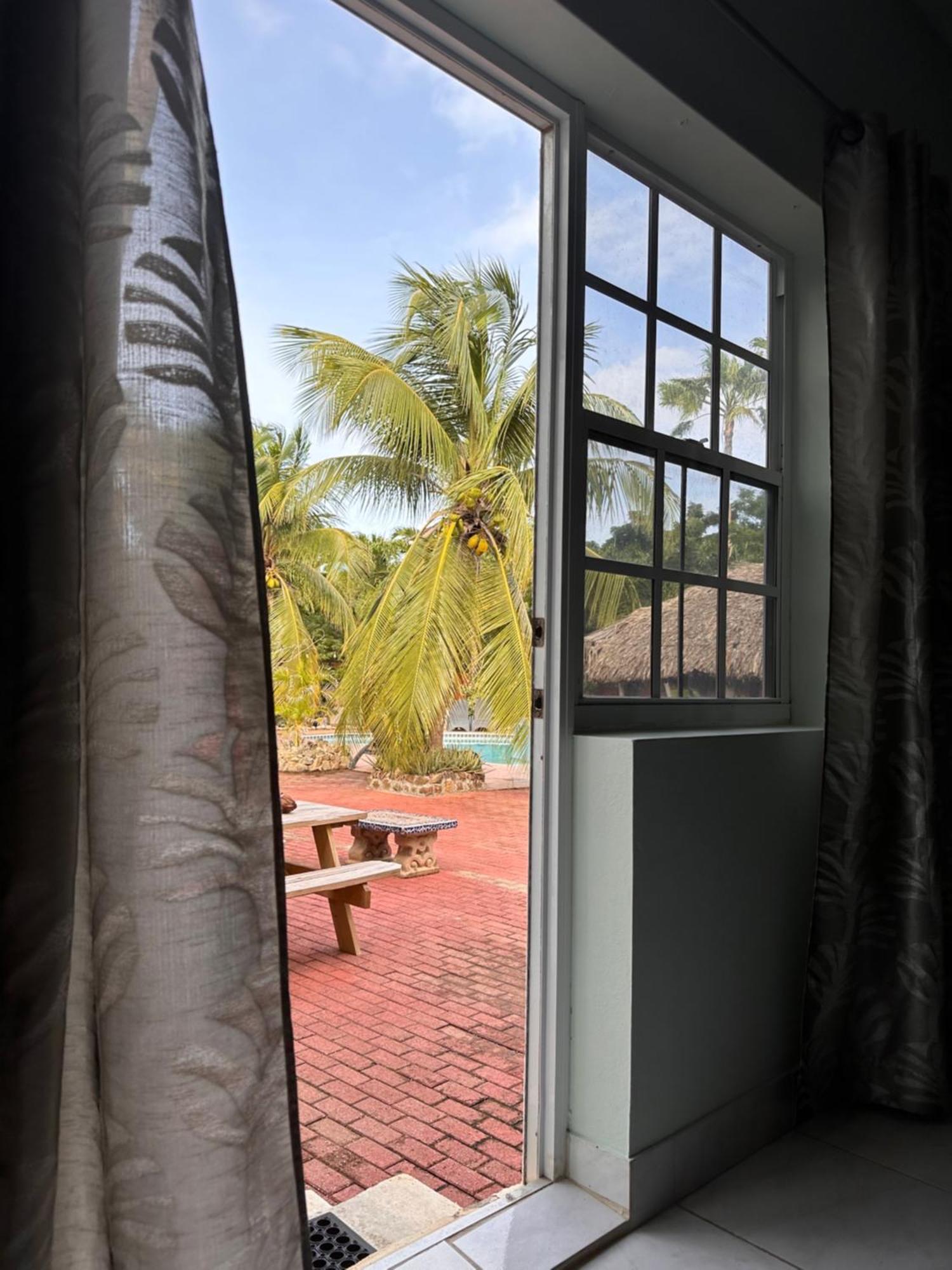 Woodstock Palmresort Curacao Willemstad Ngoại thất bức ảnh